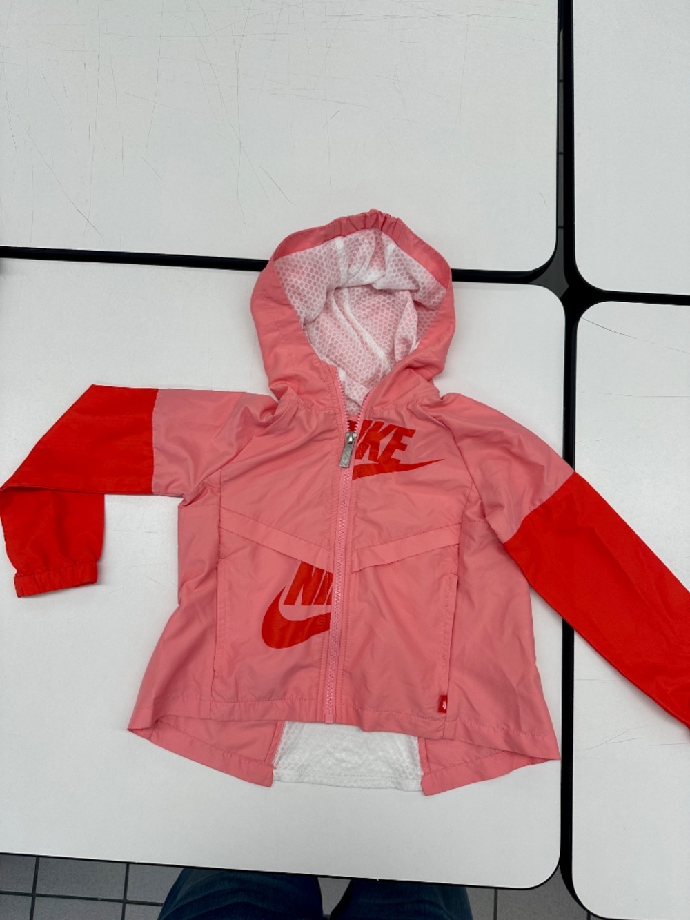 Nike Girls 4T Pink Red Colorblock Lightweight Hooded Windbreaker Jacket